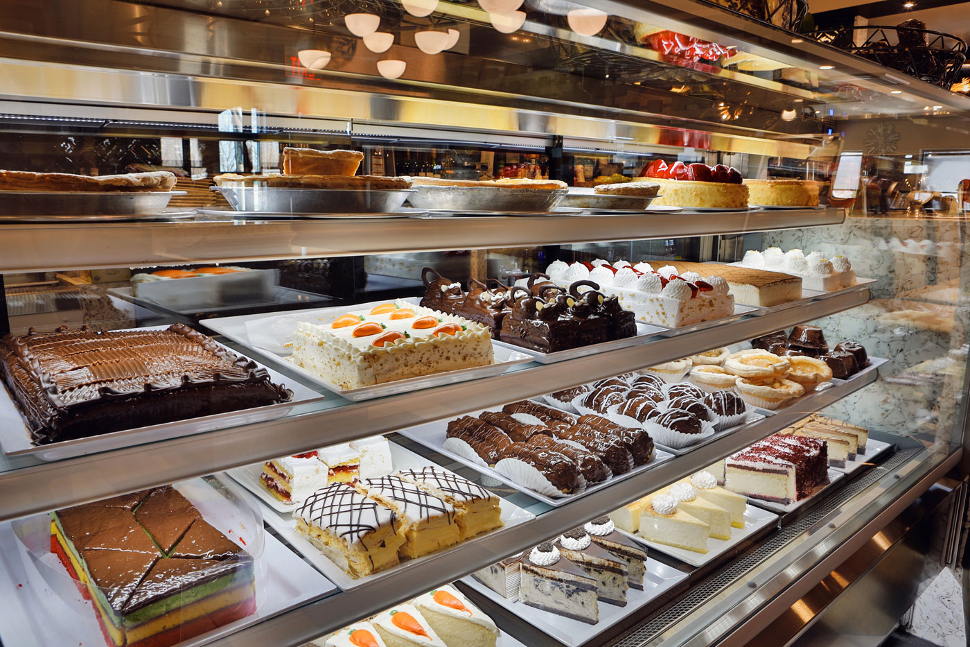 West Essex Diner Dessert Display